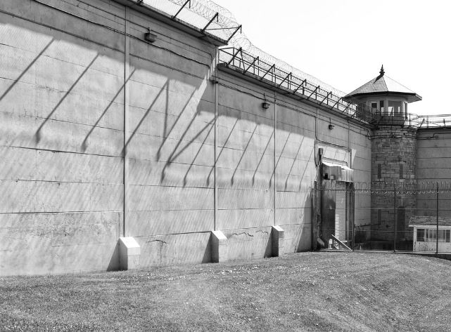 10 Spiritual Meanings of Dreams about Execution