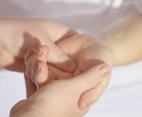 9 Spiritual Meanings of Dreaming about the Back of Your Hand