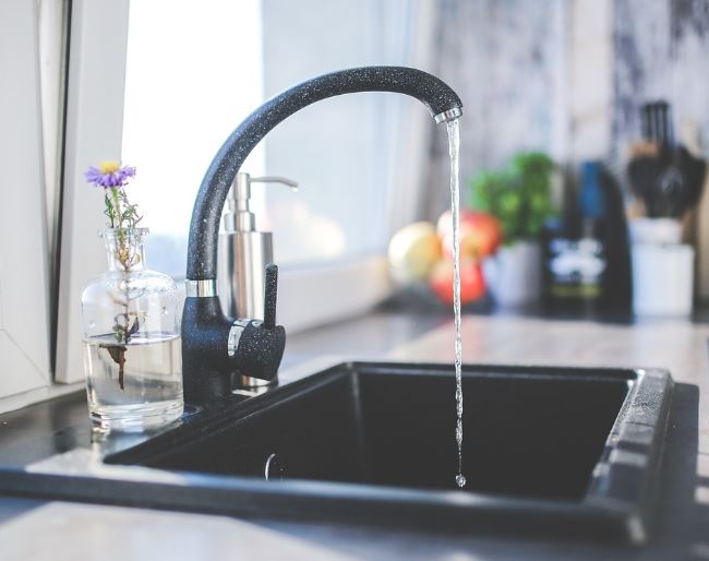 10 Spiritual Meanings of Dreaming about a Faucet