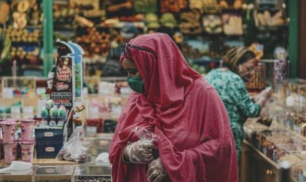 18 Spiritual Meanings of Dreams About Being Scammed