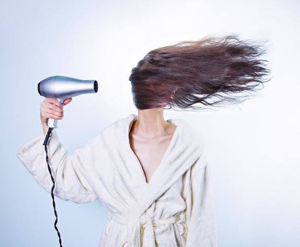 10 Spiritual Meanings of Dreaming About Drying Hair