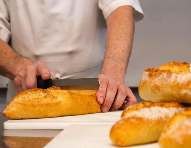 6 Spiritual Meanings of Dreaming About a Bakery