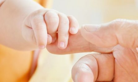 11 Spiritual Meanings of Dreams About Biting