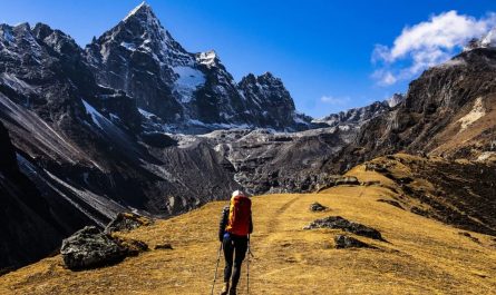 17 Spiritual Meanings of Dreaming About Hiking