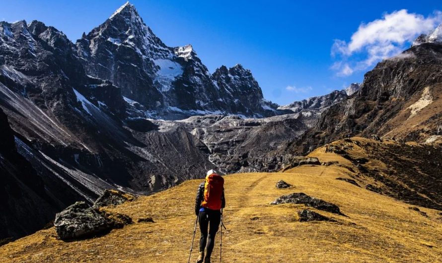 17 Spiritual Meanings of Dreaming About Hiking