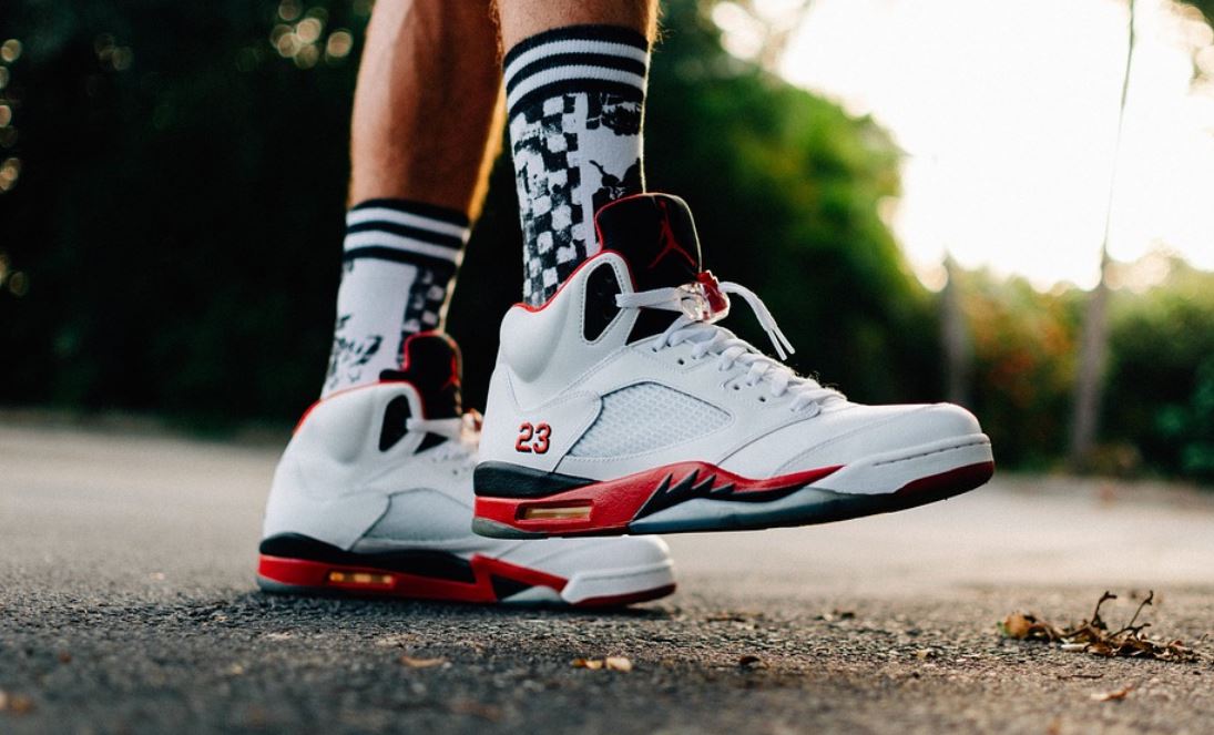 30 Spiritual Meanings of Dreaming About Sneakers