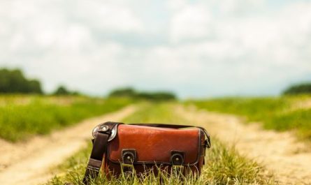 7 Spiritual Meanings of Dreaming About Listening