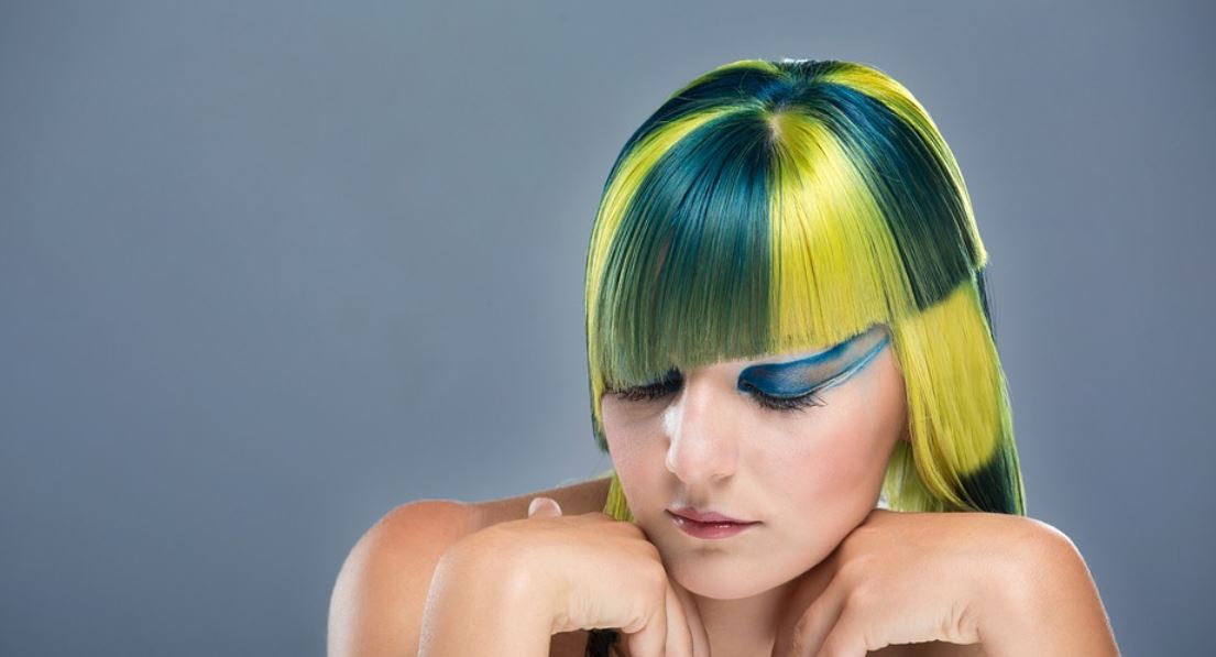 11 Spiritual Meanings of Dreaming About Dying Your Hair