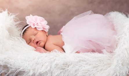 9 Spiritual Meanings of Dreaming About Birth