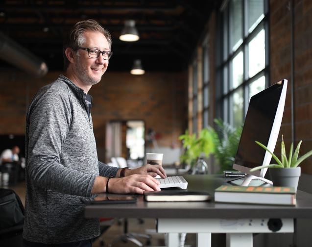 16 Spiritual Meanings of Dreaming About Your Boss